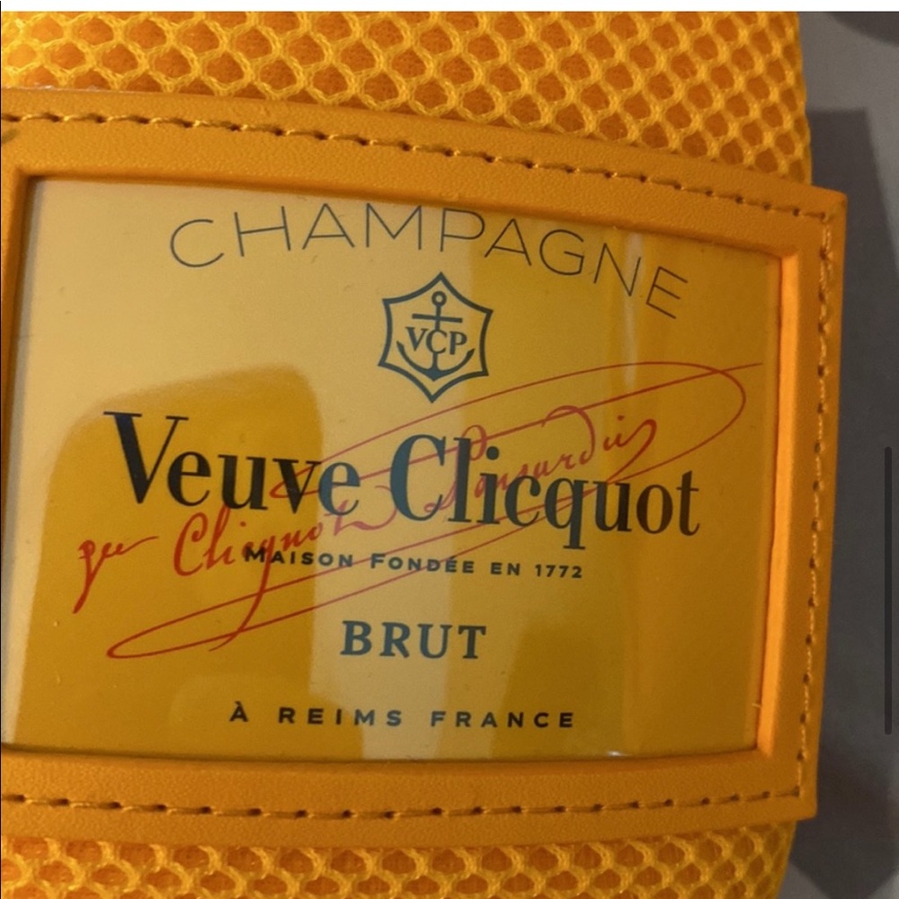 Vueve Cliquot champagne cooler bag